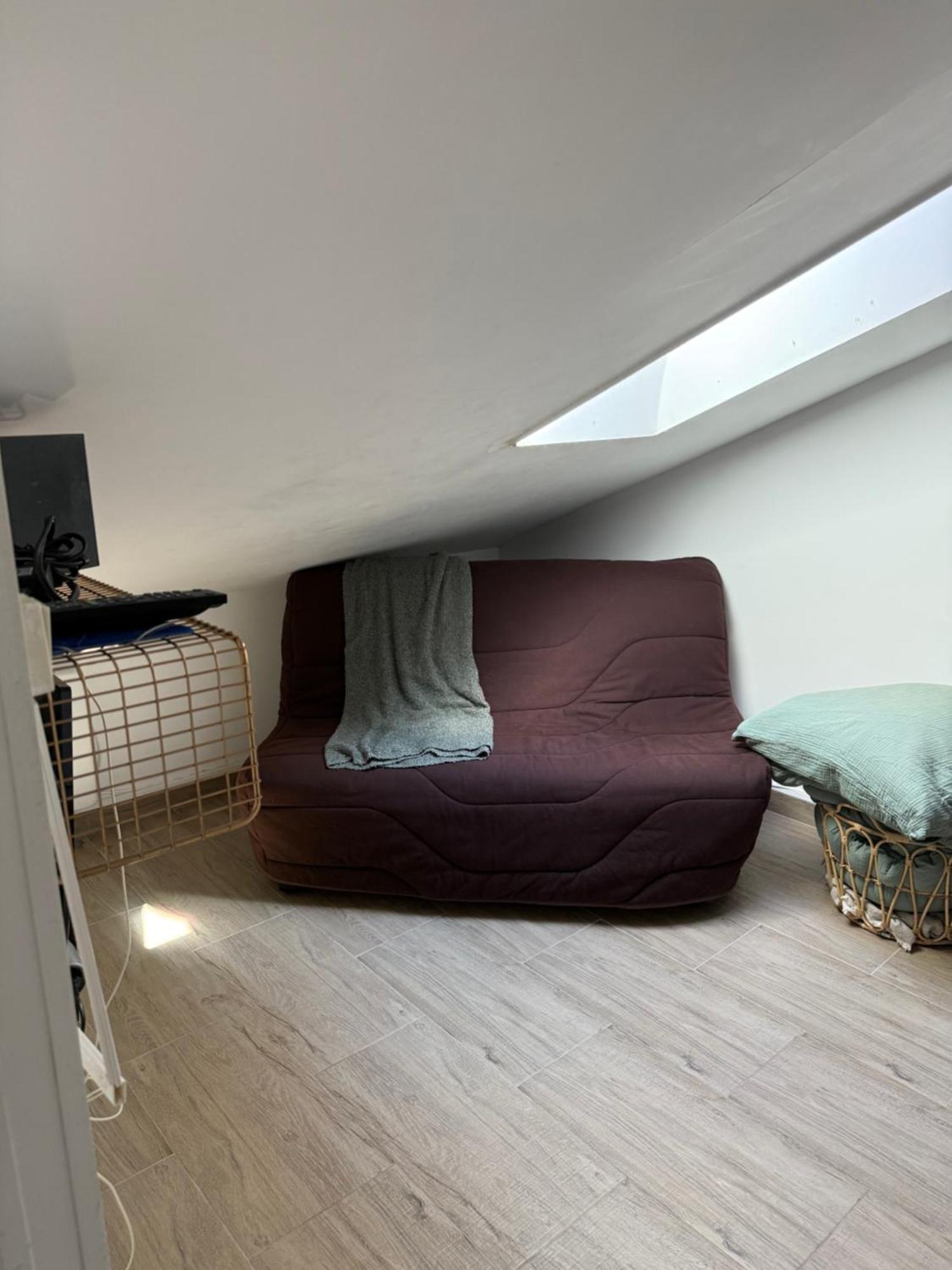 Mansarde à 1 Min De La Apartamento Nice